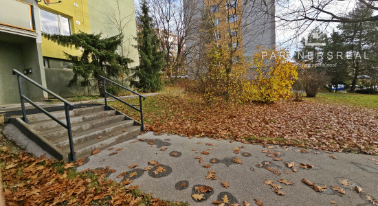 Veľký 2 izb. byt, 58m2 + loggia, prenájom, Krosnianska 77, Košice – Dargovských hrdinov