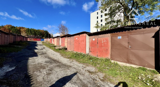 Garáž - predaj / Garáže Popradská / Katkin park