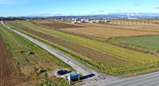 Lukratívny investičný pozemok, predaj, 3283m2, Haniska, Košice-okolie