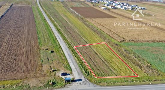 Lukratívny investičný pozemok, predaj, 3283m2, Haniska, Košice-okolie