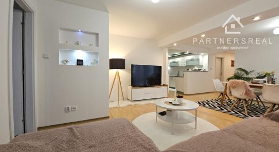 Rodinný dom s 2 bytovými jednotkami, predaj, centrum Prešova, Kotrádova ulica