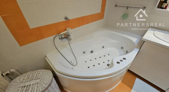 Rodinný dom s 2 bytovými jednotkami, predaj, centrum Prešova, Kotrádova ulica