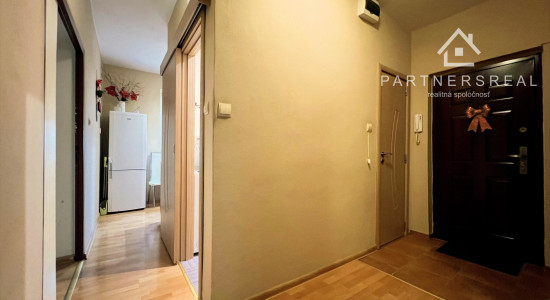 3 - izb. byt (69 m2) / Študentská / Košice - sever