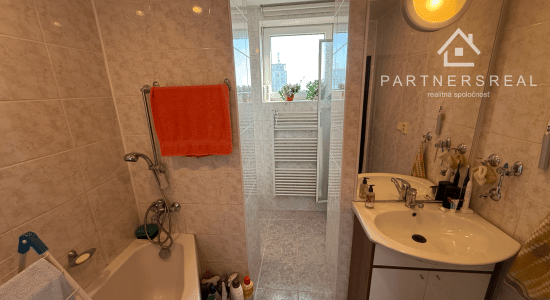 EXKLUZÍVNE NA PREDAJ RODINNÝ DOM V CENTRE KOŠÍC – KVP, HODONÍNSKA ULICA