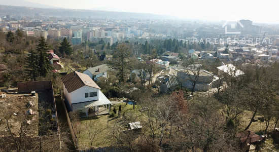Na predaj vynimočný 4 izbový dom s panoramatickým výhĺadom Košice - Kalvária/ Zvolenská ul.
