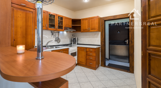 NA PREDAJ 2 izb. byt LETNÁ ULICA, MALÁ PRAHA 2- Košice