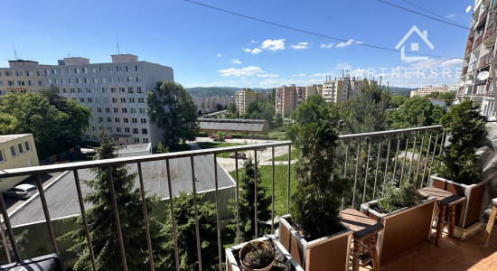 Na predaj veľký 4-izbový „pražský byt, 92 m² – Tokajícka ulica, Košice – Furča