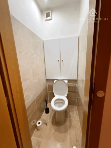 Exkluzívne, 2 izbový byt s balkónom, predaj, Lomená ul. - Staré mesto