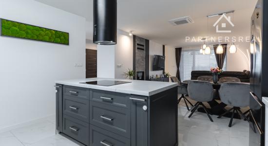 Moderný 4-izbový dom s vírivkou na prenájom – Geča, Košice okolie