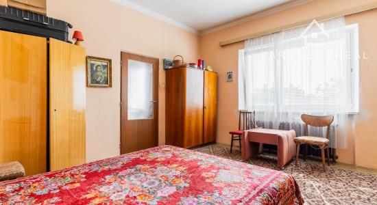 Na predaj: Rodinný dom s hektárovým pozemkom a vínnou pivnicou, Košice – Vyšné Opátske