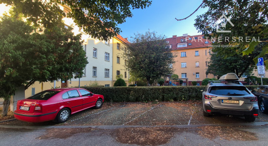 NA PREDAJ 2 izb. byt LETNÁ ULICA, MALÁ PRAHA 2- Košice