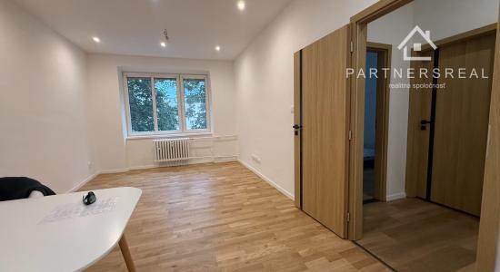 Kompletne zrekonštruovaný tehlový 3-izbový byt (60 m²) / Kisdyho ulica / Košice