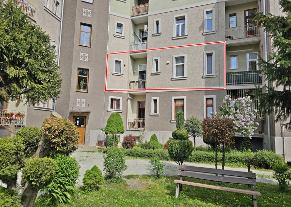 Tehlový 3 izbový byt s krásnym dvorom, 3x loggia,  predaj, Košice – juh, Krivá ulica