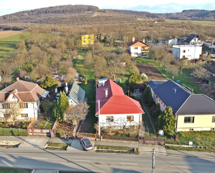 Starý tehlový domček s pozemkom 1381m2, predaj, Košické Oľšany, Košice - okolie