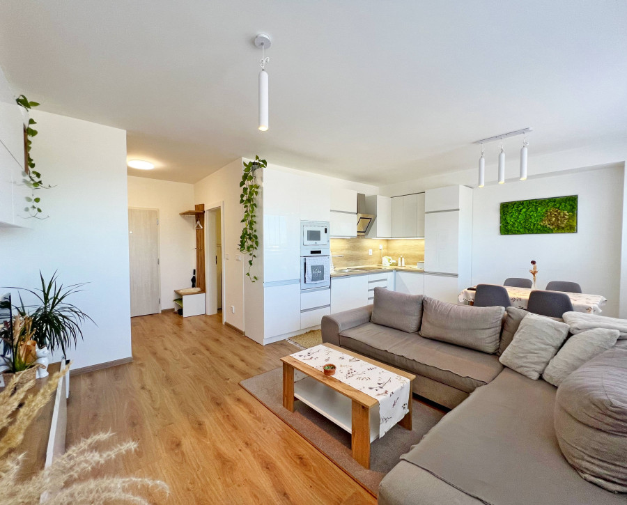 Moderný 2- izb. byt (54 m2) / Učňovská / Košice - Šaca