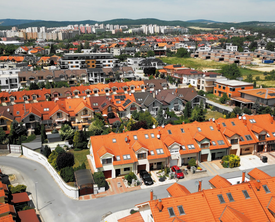 7-izbový rodinný dom - predaj / Prievidzká / Košice – Grot