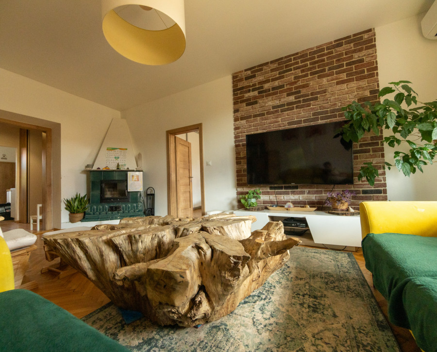 Na predaj 120m2 tehlový 3 izbový byt / Košice - Staré mesto