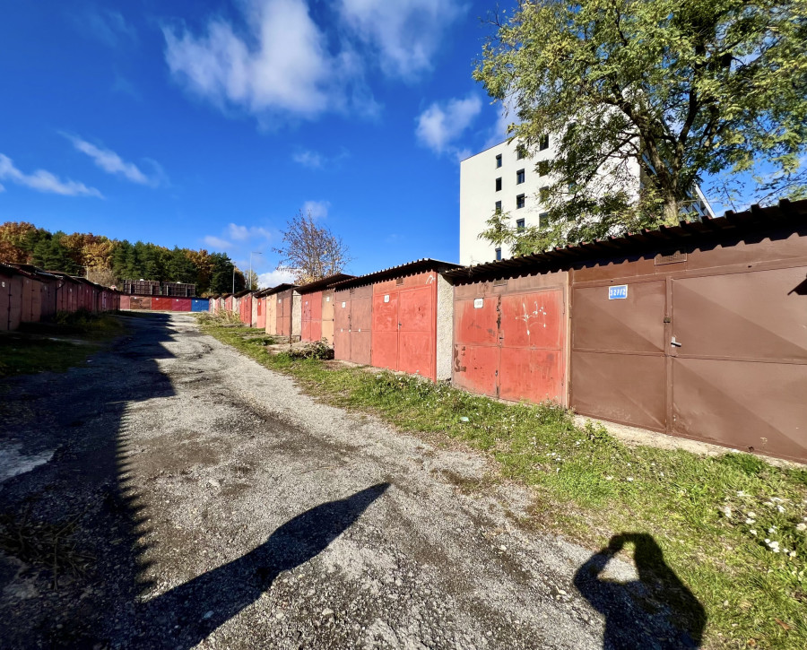 Garáž - predaj / Garáže Popradská / Katkin park