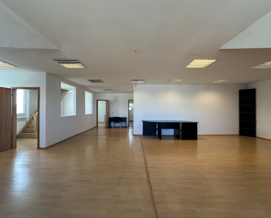 Na prenájom kancelárske priestory – 100 m², Košice, Trolejbusová ulica