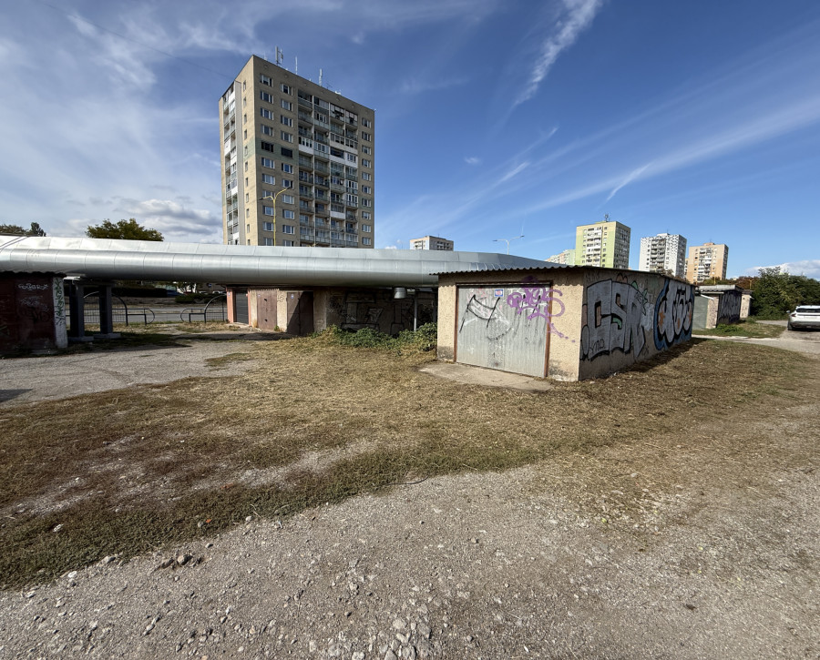 Na predaj garáž – Rosná/Jantárová ulica- Košice, JUH