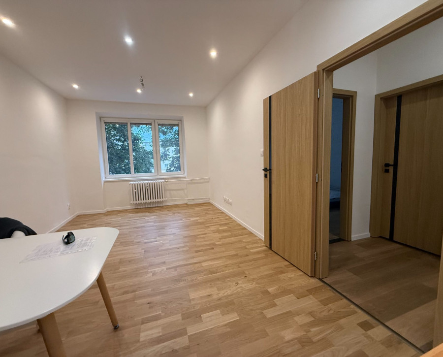 Kompletne zrekonštruovaný tehlový 3-izbový byt (60 m²) / Kisdyho ulica / Košice